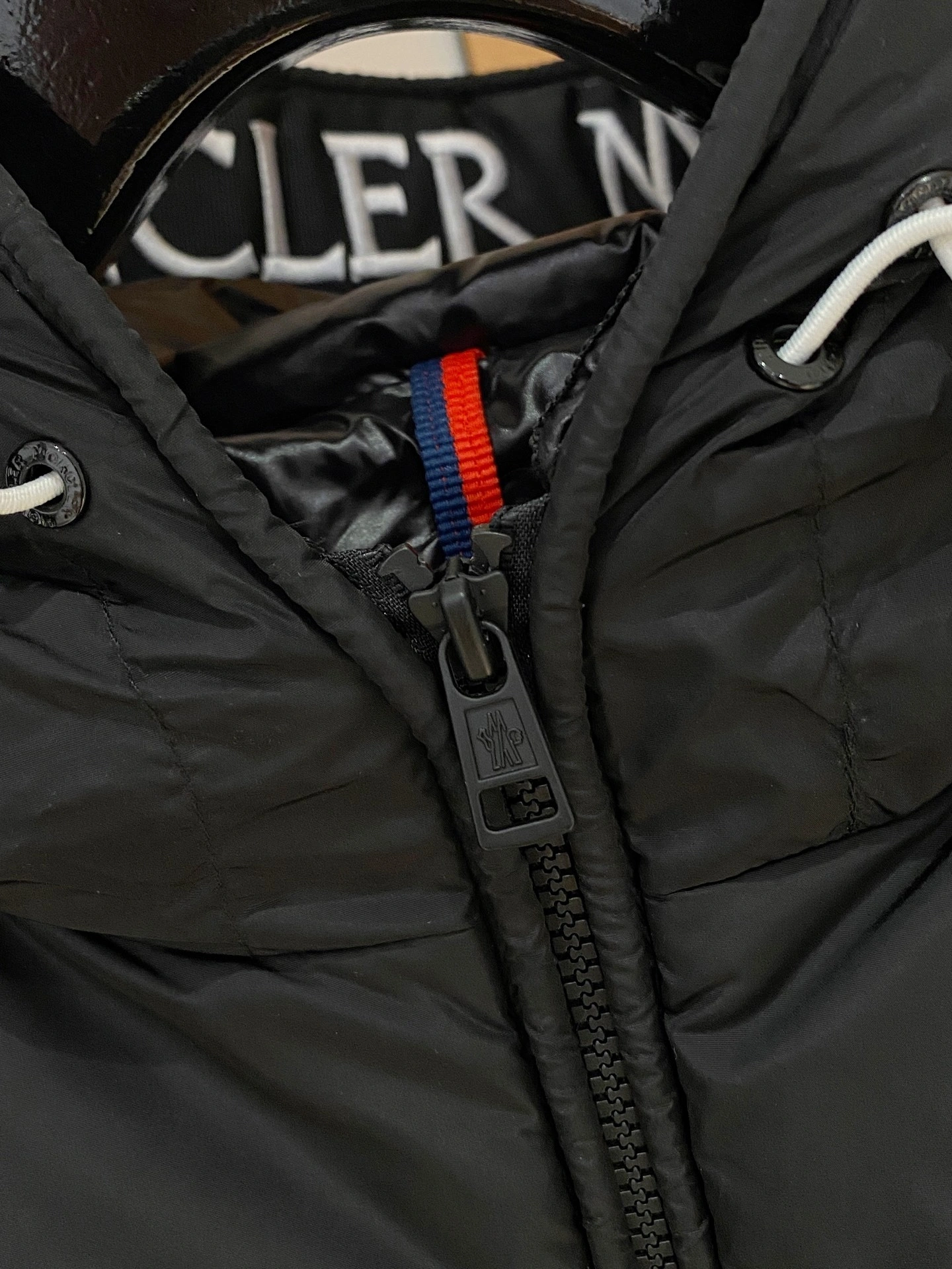 wg.luxury- 7o9385r down jacket white duck down item:E-F431I0328